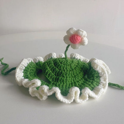 daisy frenchie bonnet